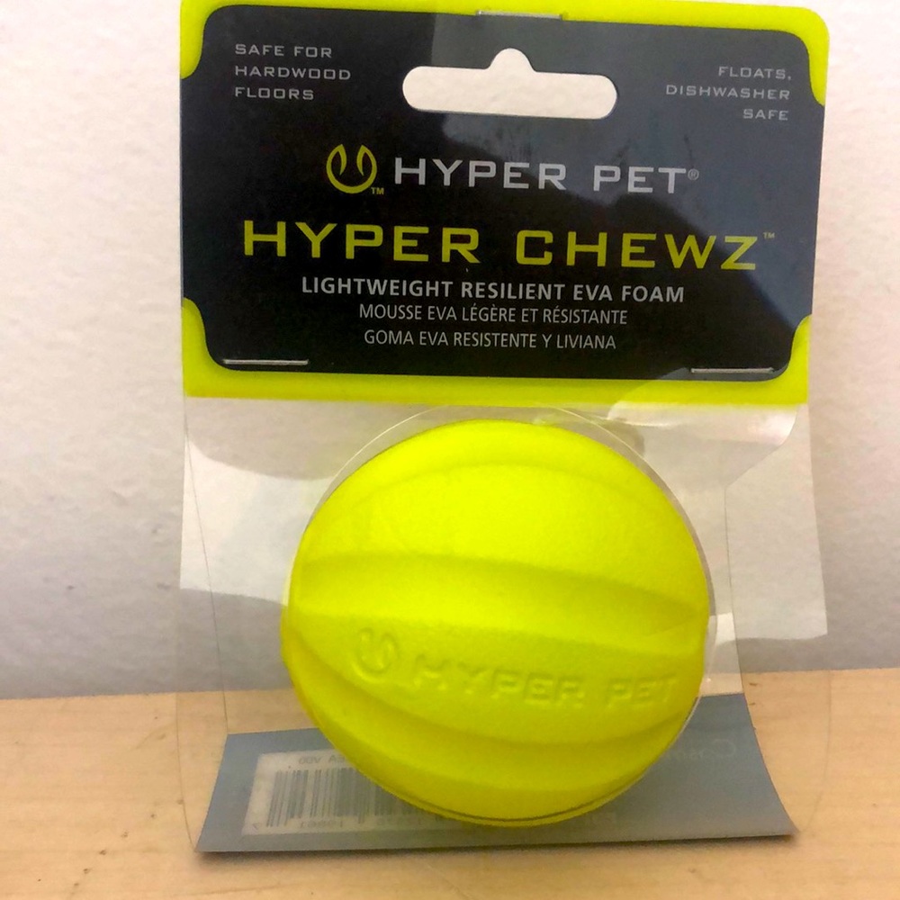 Hyper Chewz lightweight resilient eva foam ball dog toy
